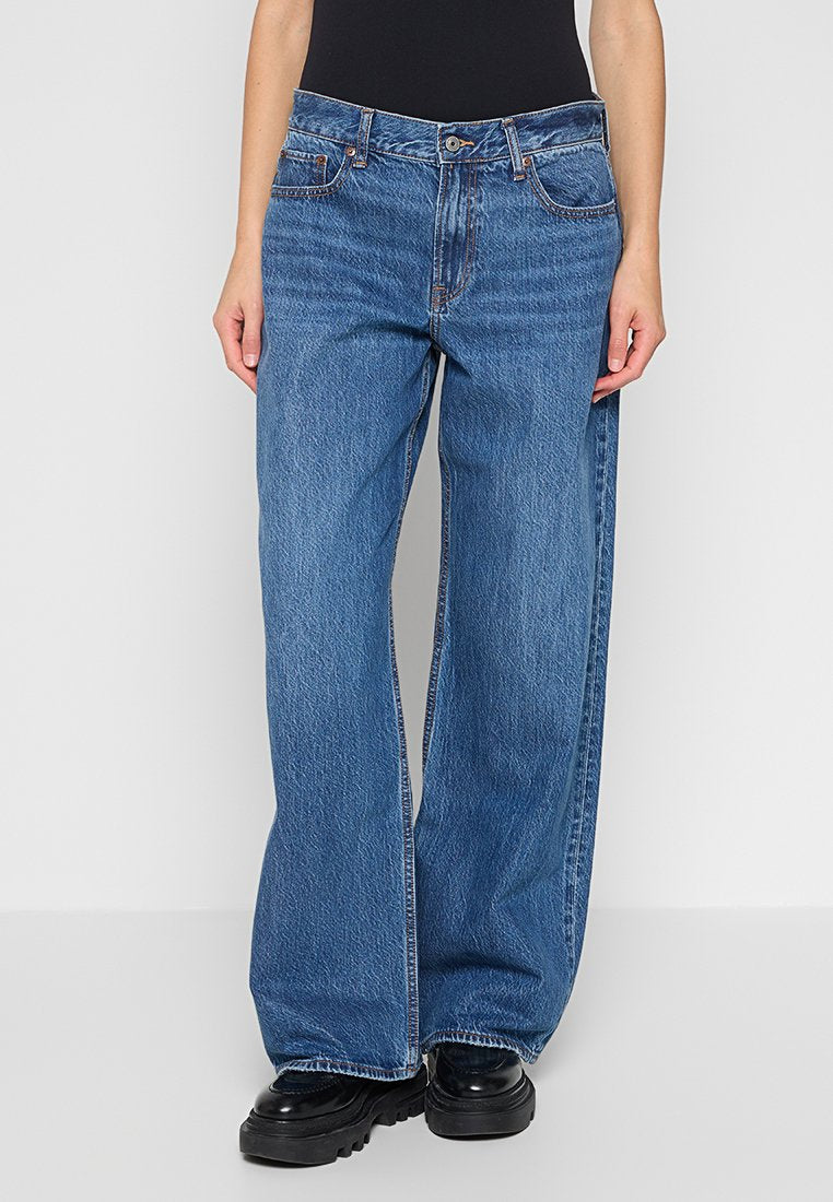 Abercrombie & Fitch