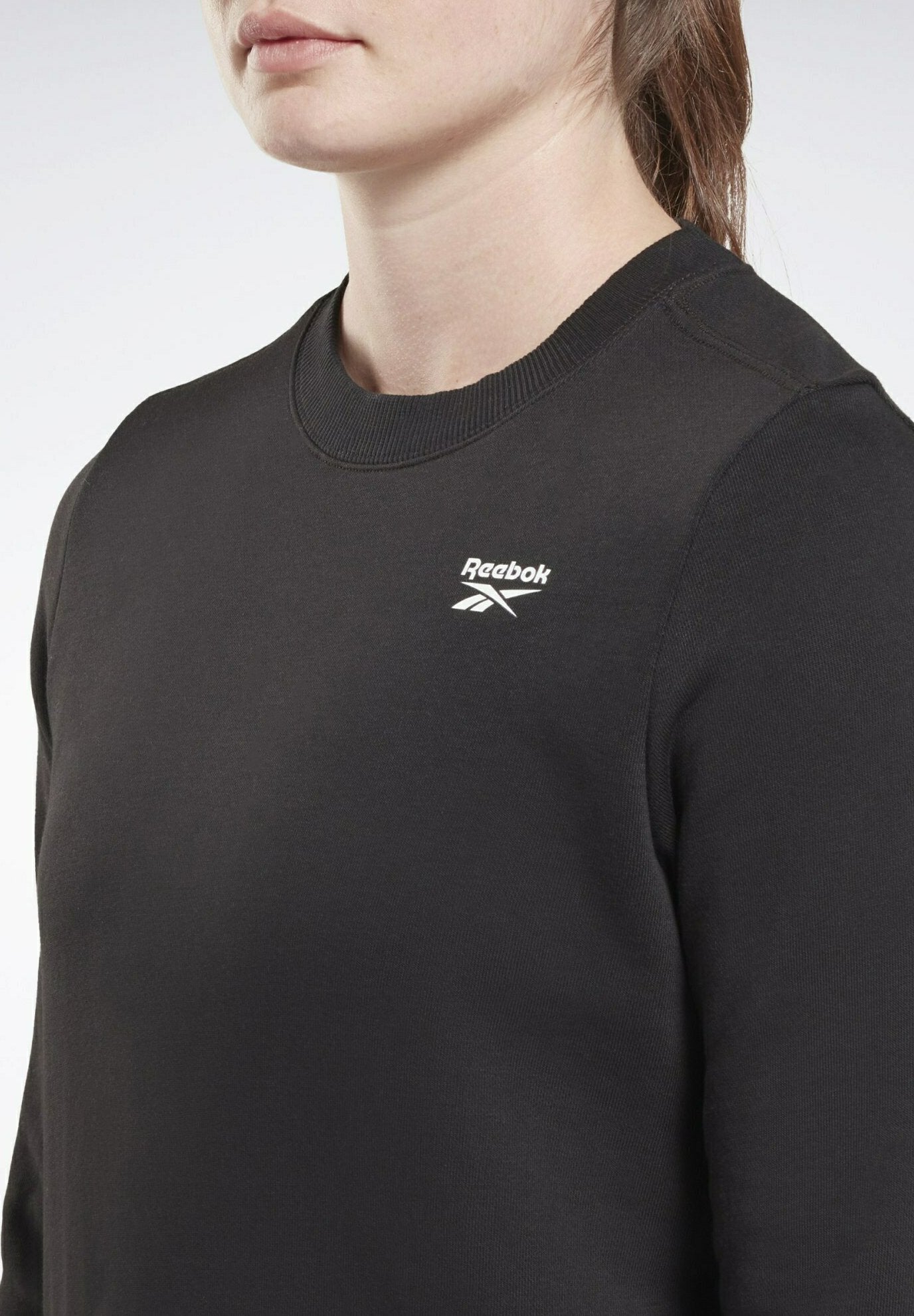 Reebok CREW