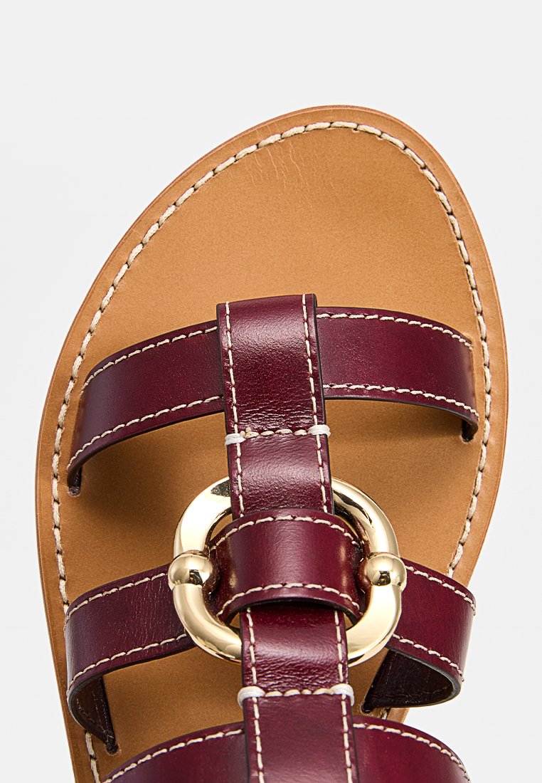 Claudie Pierlot AGNES