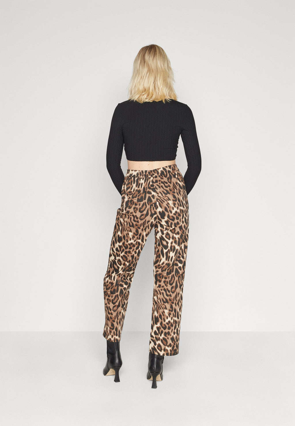 Pieces PCOLEO STRAIGHT PANT