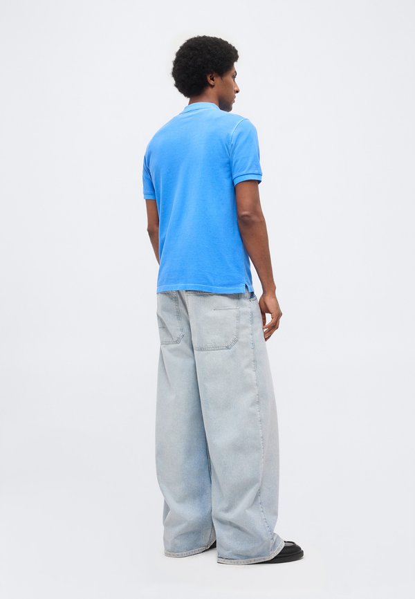 Marc O'Polo SHORT SLEEVE SLITS AT HEM EMBROIDERY