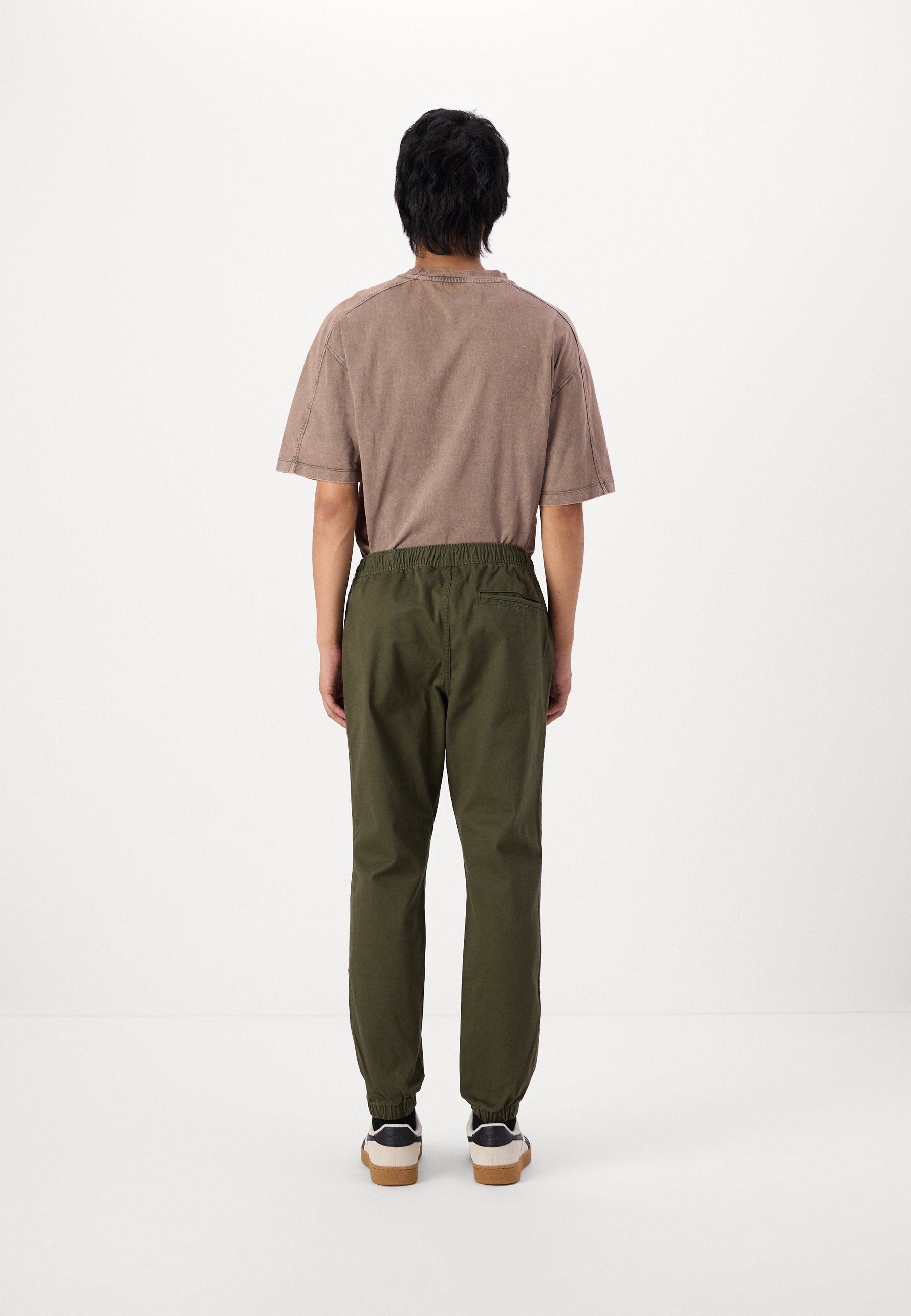 GAP ESSENTIAL