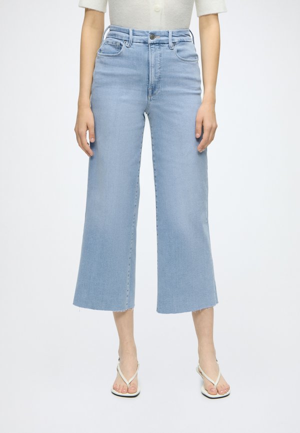 Good American WAIST CROPPED PALAZZO LIGHT COMPRESSION JEANS