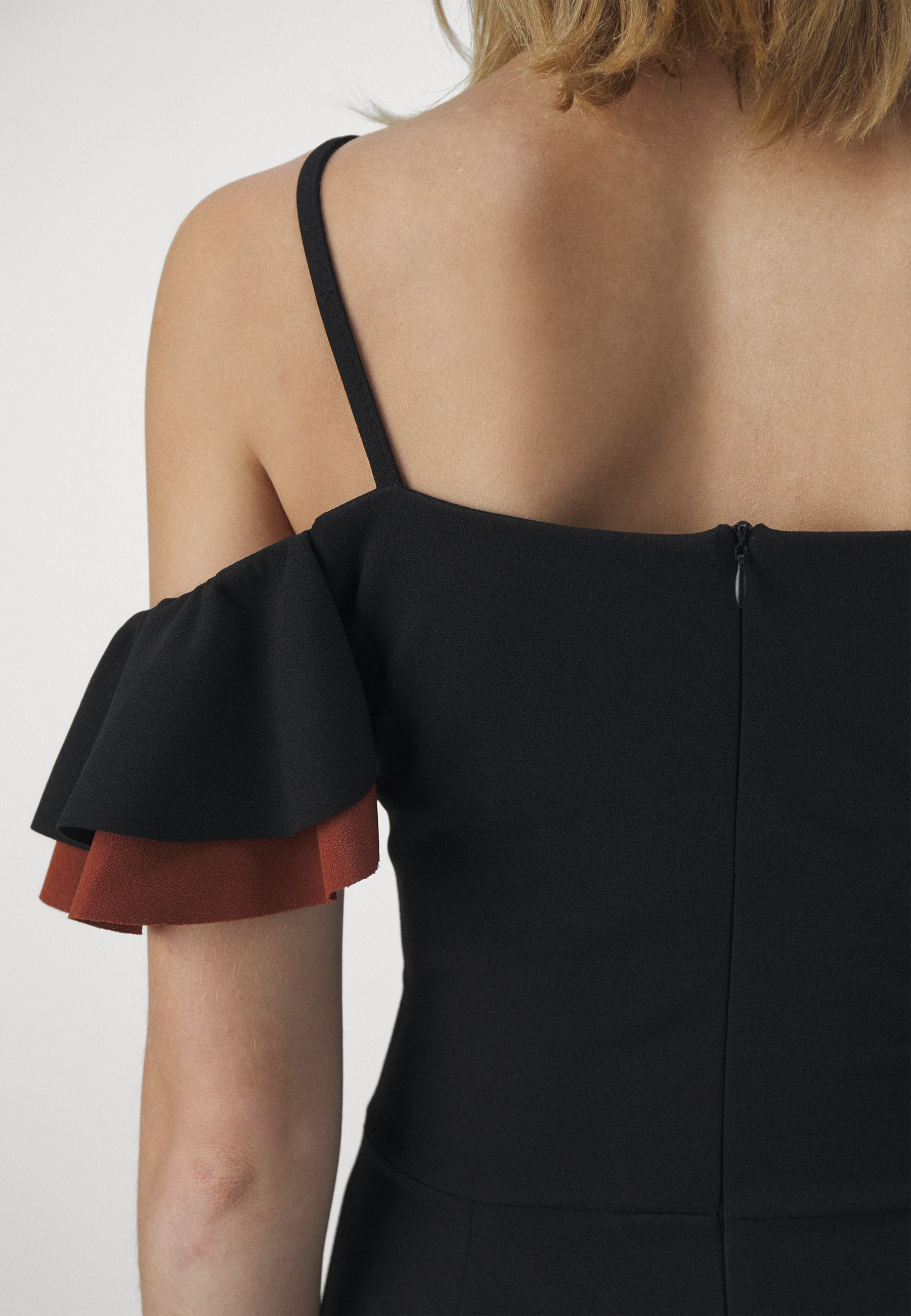 WAL G. MAX RUFFLE MAXI