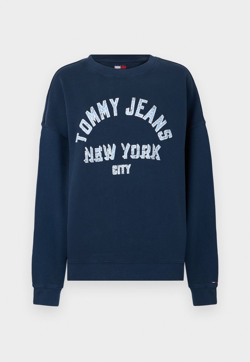 Marineblaue Sweatshirt mit großem weißen Schriftzug "TOMMY JEANS NEW YORK CITY". Verfügt über einen Rundhalsausschnitt und gerippte Bündchen.