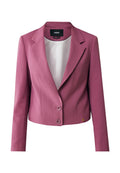 Rosa taillierte Blazerjacke mit Reverskragen, zwei vorderen Knöpfen und einer dezenten strukturierten Oberfläche. Das Innenfutter hat ein weißes Streifenmuster.