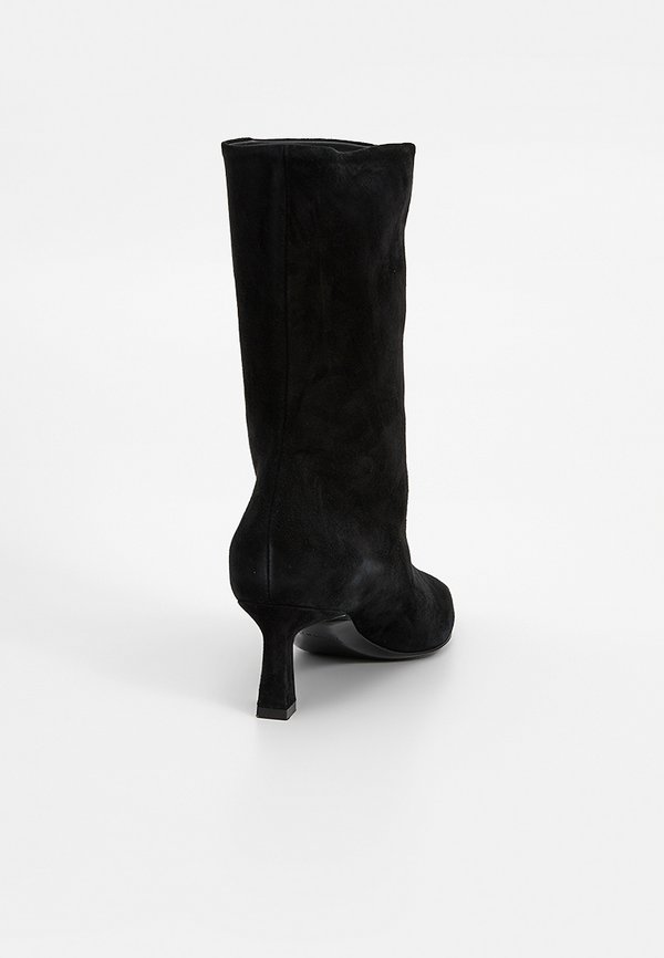 Pollini