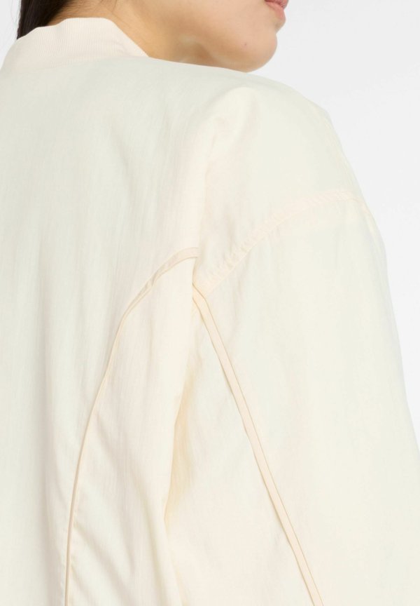 New Balance LINEAR HERITAGE JACKET