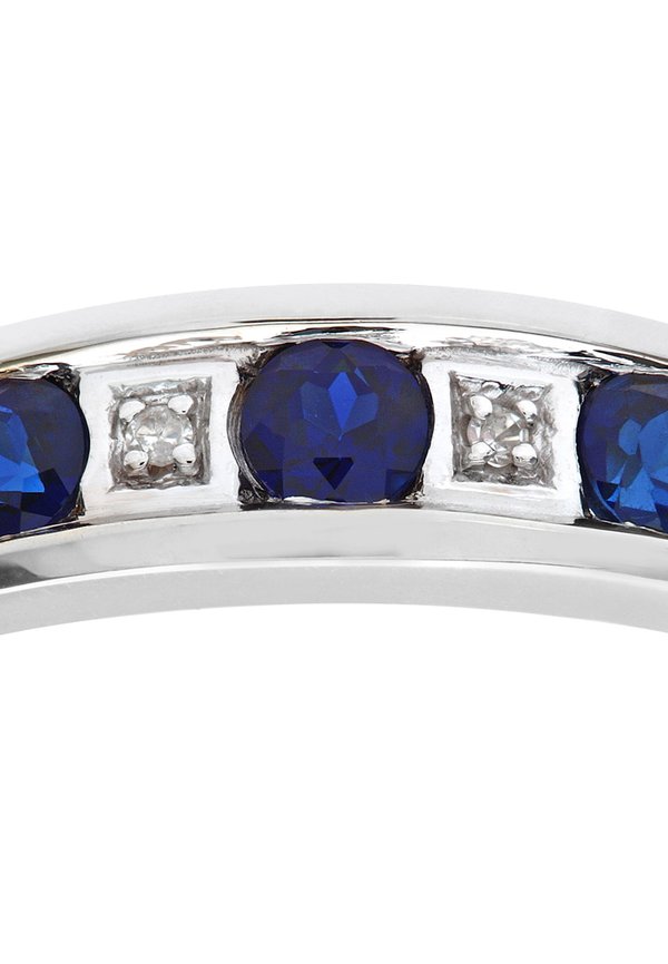 DIAMANT L'ÉTERNEL