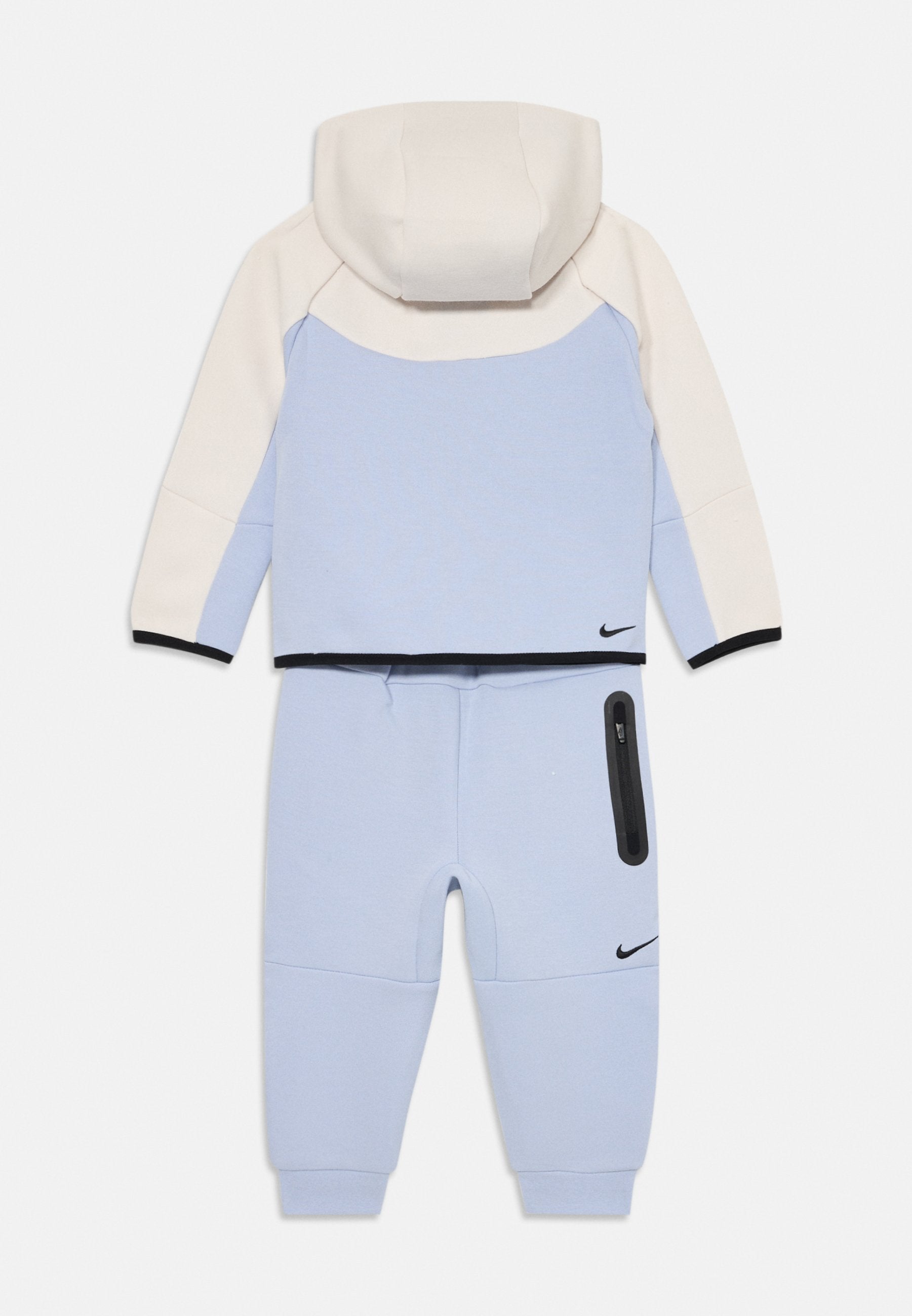 Nike Sportswear TECH SET UNISEX