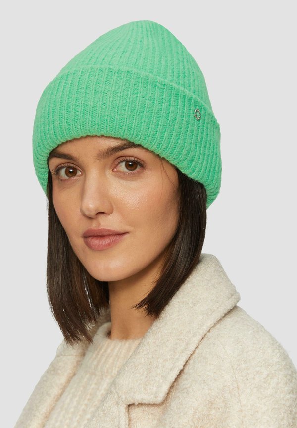 s.Oliver MIT UMSCHLAG UND LOGO DETAIL - Beanie - limettengrün