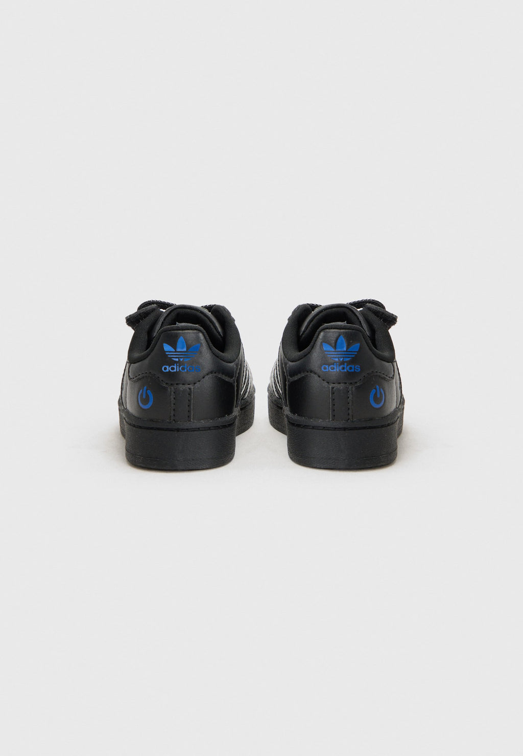 SUPERSTAR LED Media 3