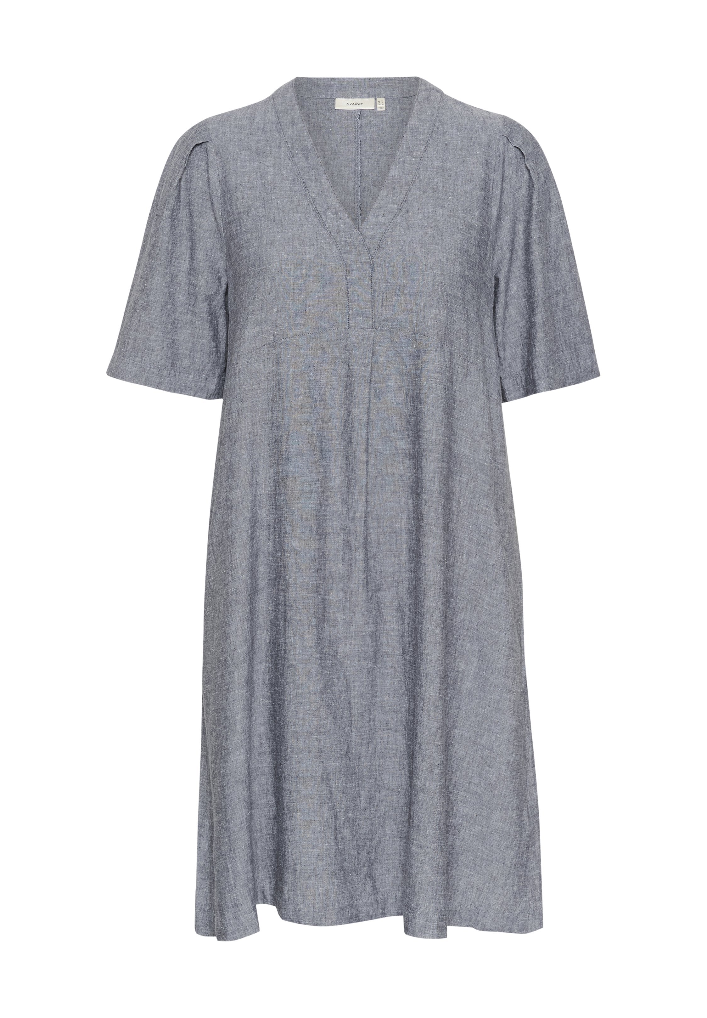 Helles blaues Leinenkleid mit kurzen Ärmeln, V-Ausschnitt, gerafftem Taillenbereich und weicher Textur. Besitzt dezente vertikale Nähte.