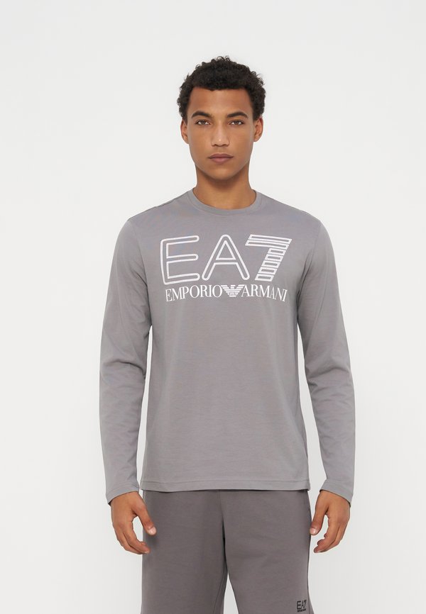 EA7 Emporio Armani