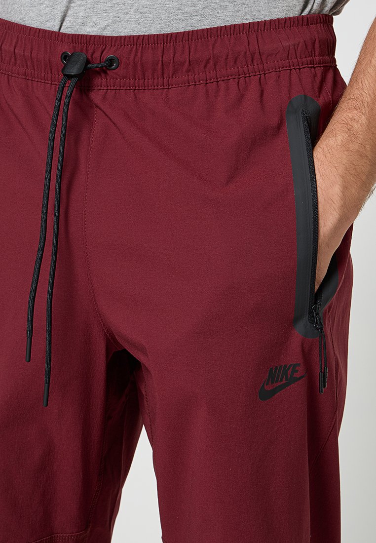 Nike Sportswear