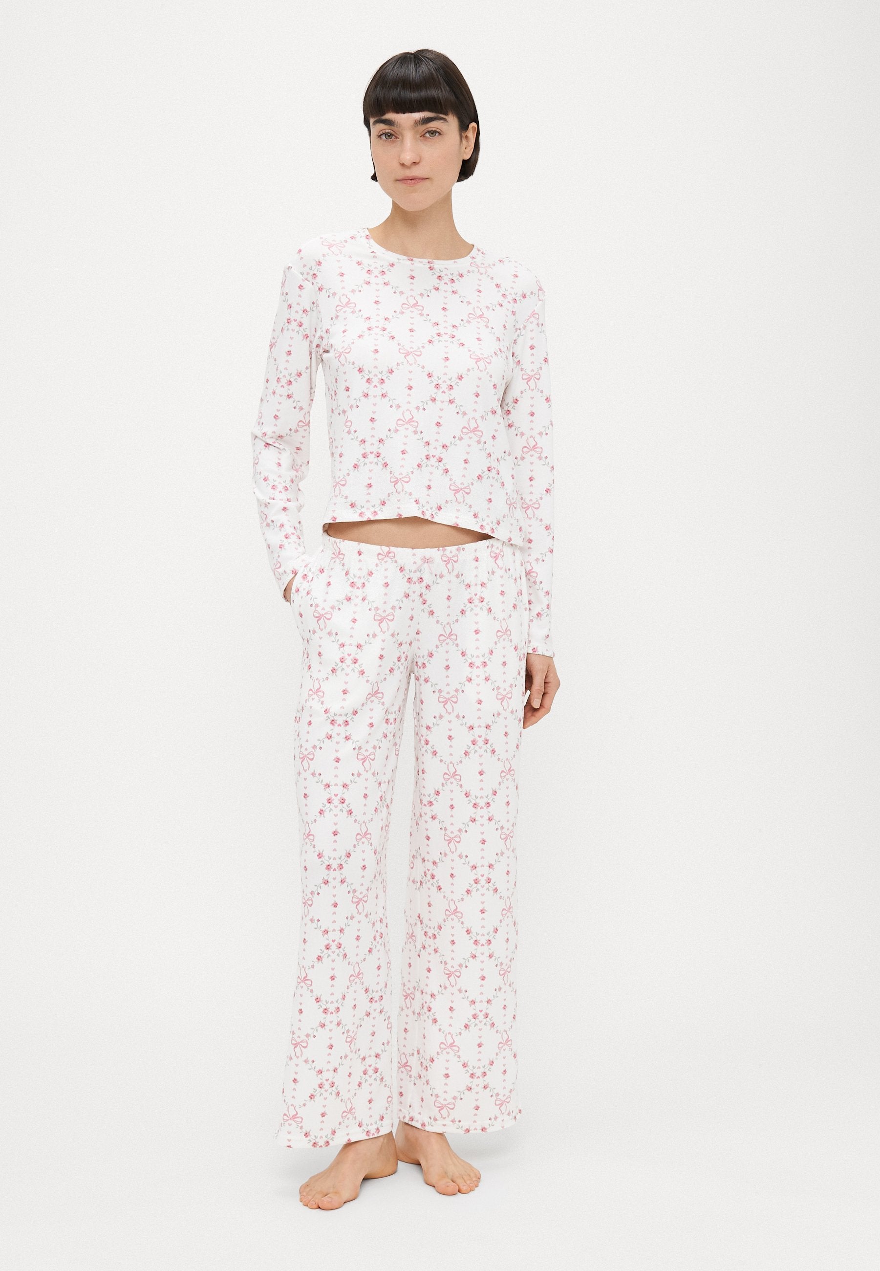 Hollister Co. LIQUID COZY WIDE LEG