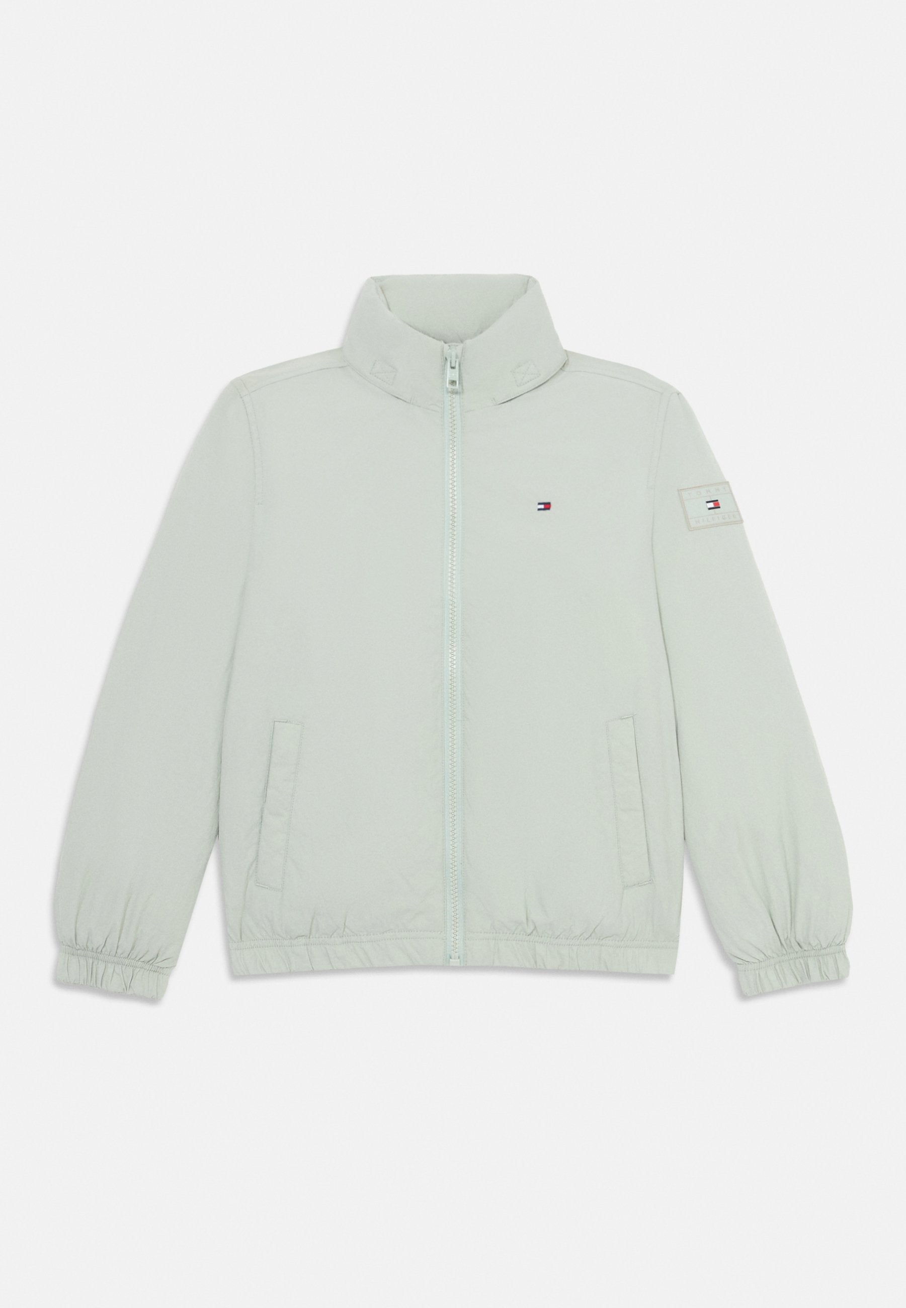 ESSENTIAL PACKABLE HOOD PADDED JACKET Media 1