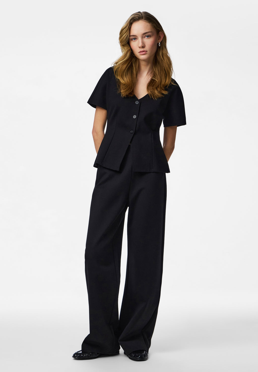 Pieces Short Sleeved PCGUNHILD FITTED