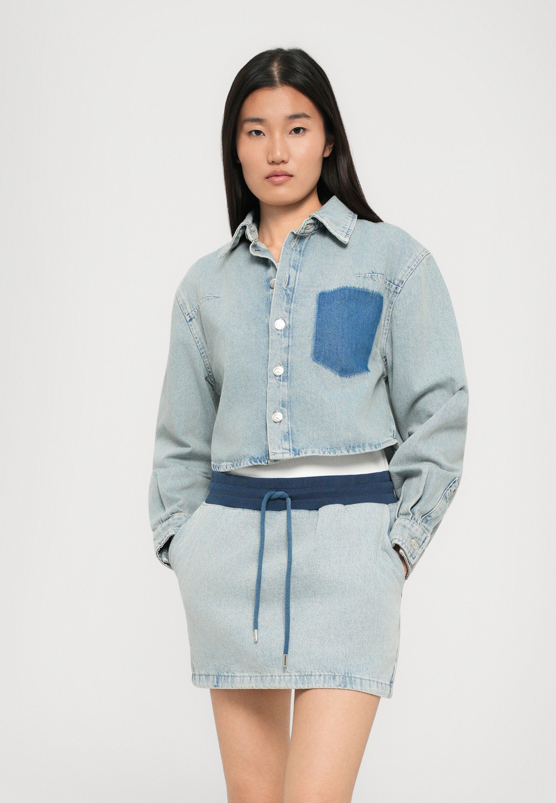 MOSCHINO JEANS