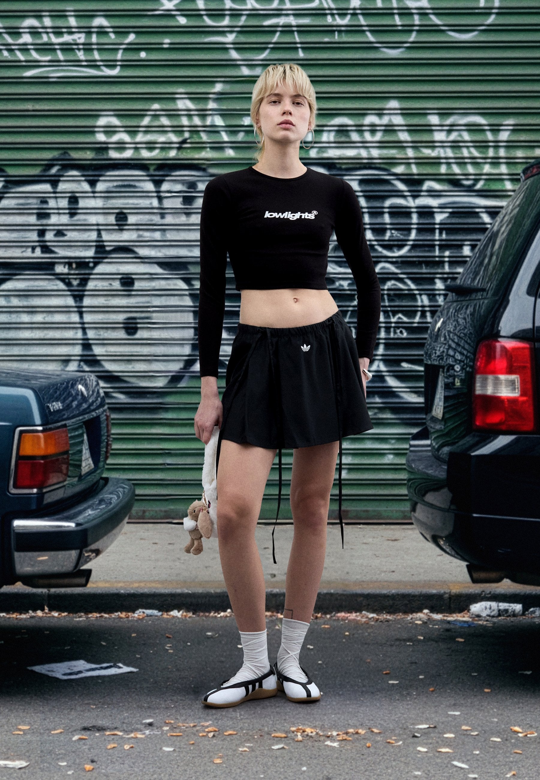 LOW LIGHTS STUDIOS® BASIC LOGO LONG SLEEVE