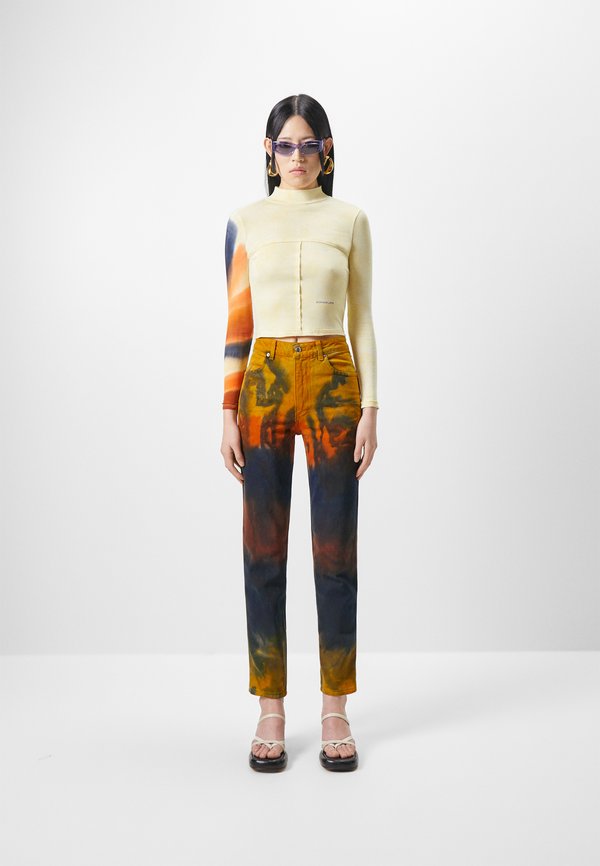 ECKHAUS LATTA