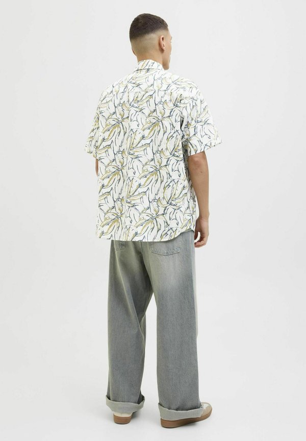 Jack & Jones Resort Wide Fit - Shirt - cloud dancer