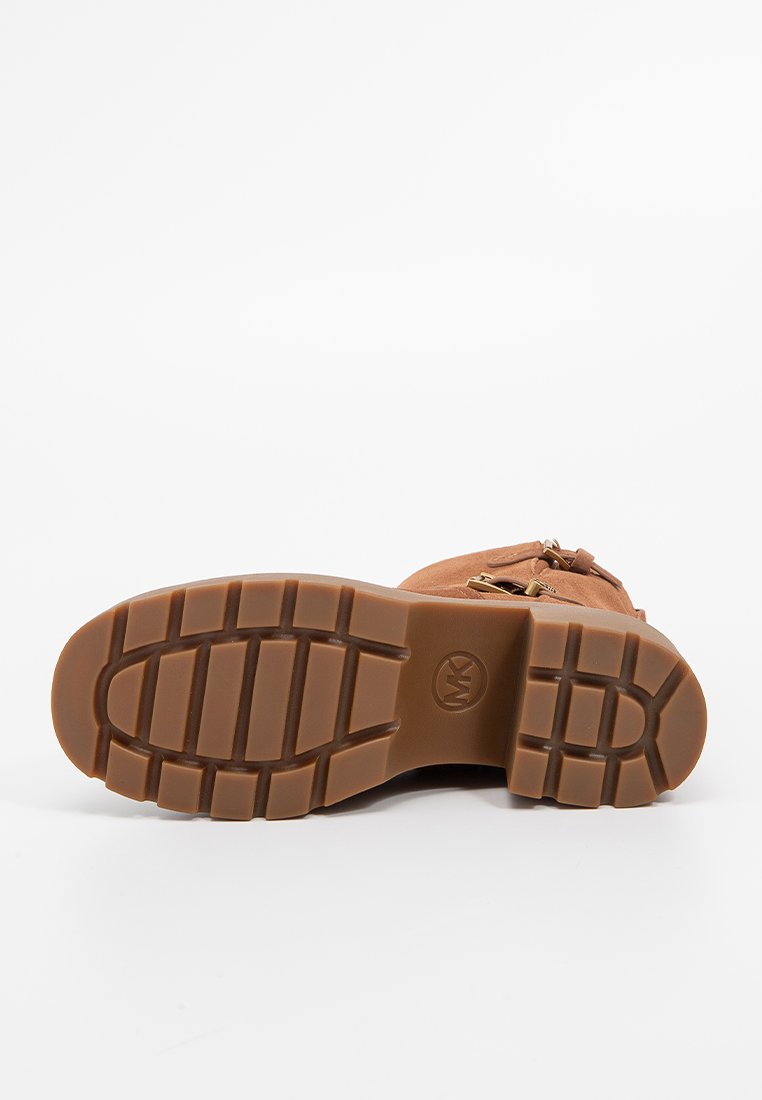 Michael Kors PERRY