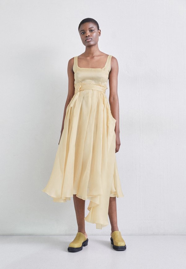 A.W.A.K.E. MODE DRESS