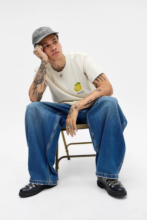 BDG Urban Outfitters PALERMO LEMON TEE