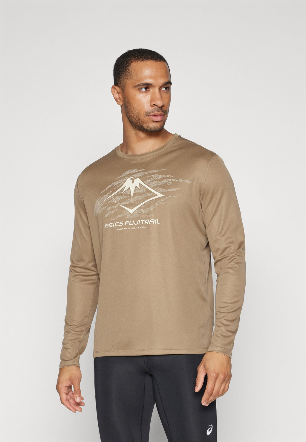 ASICS FUJITRAIL LOGO TOP