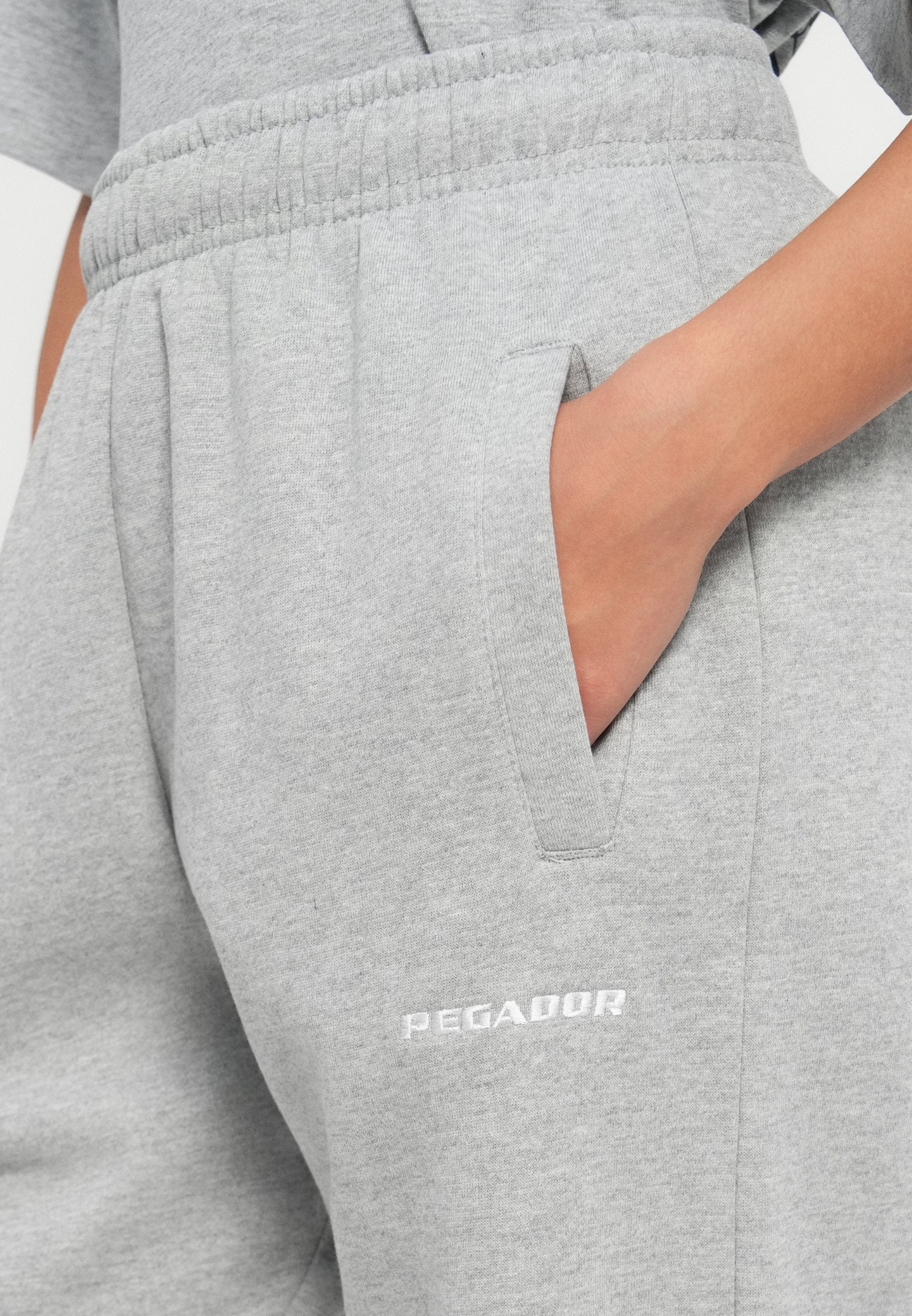 Pegador VILLA HIGH WAISTED SWEAT PANTS