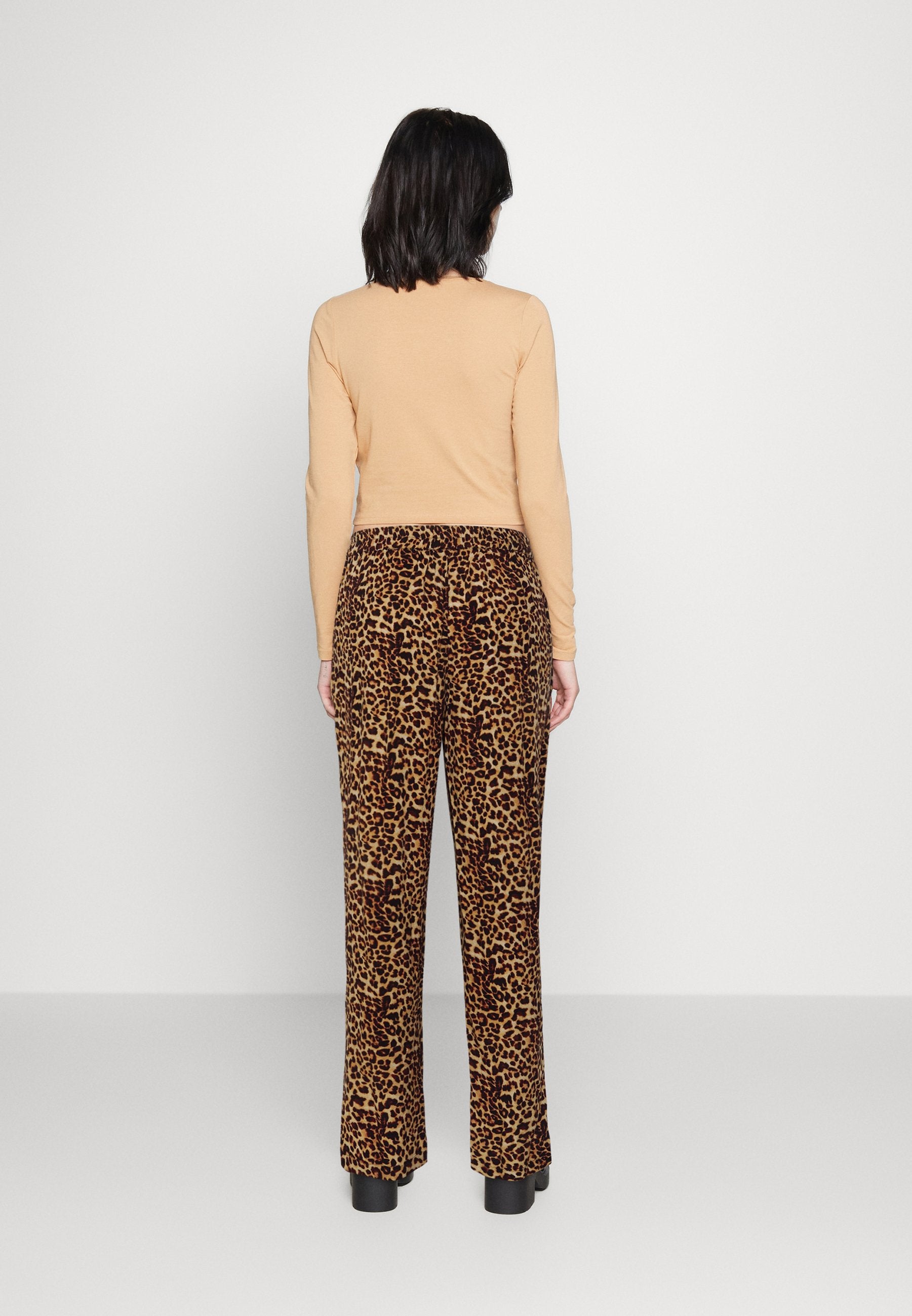 Pieces PCNYA WAIST PANT
