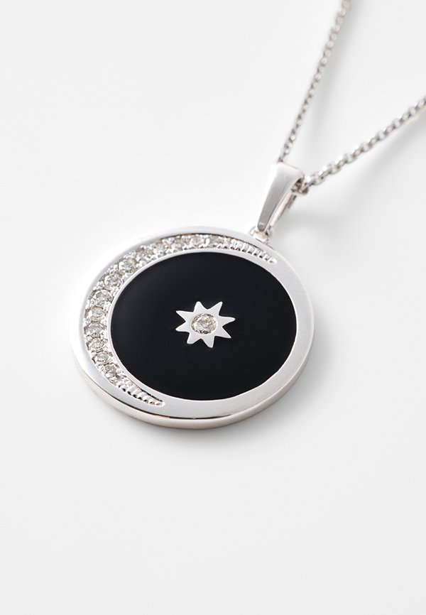 Atelier Du Diamant 0.07 CT DIAMOND
