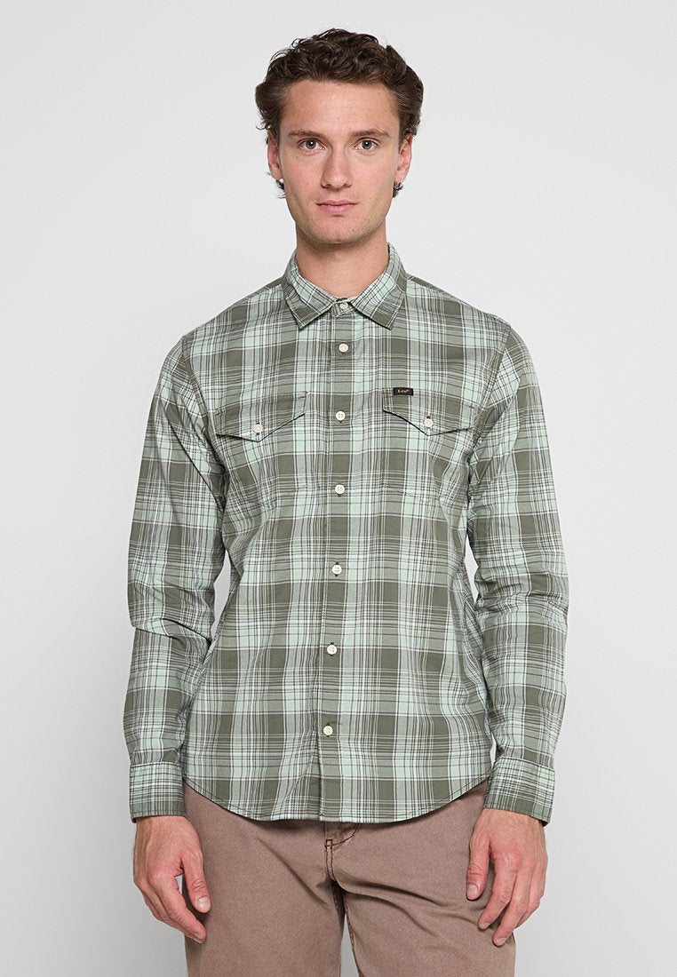 Lee REGULAR
