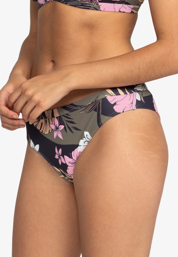 Roxy PRO THE SNAP TURN-CHEEKY