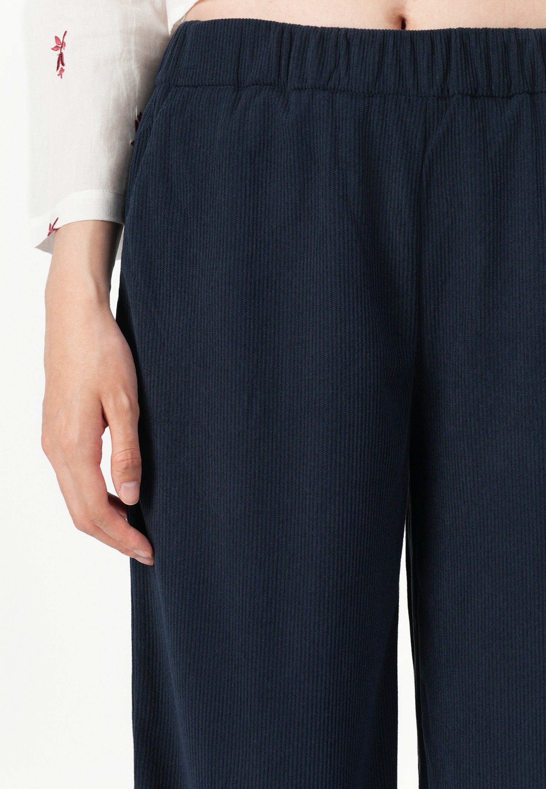 ONLVICKY WIDE PANT Media 6