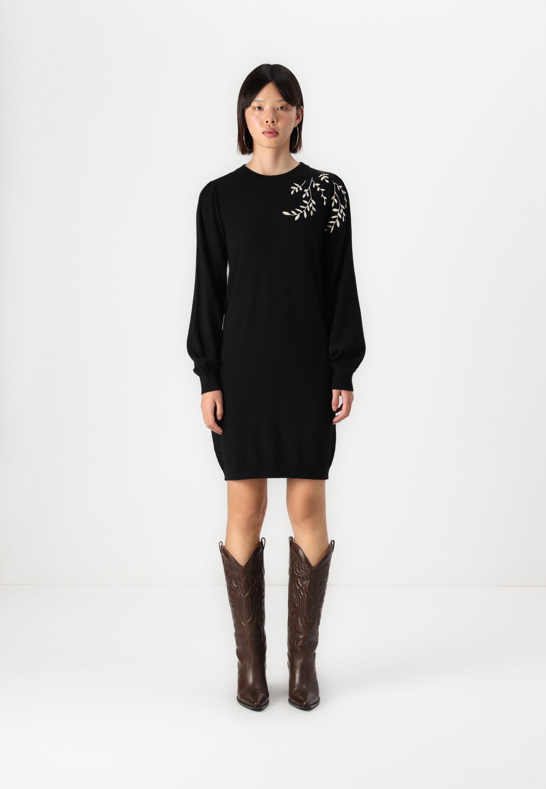 Object Knitted OBJTHESS