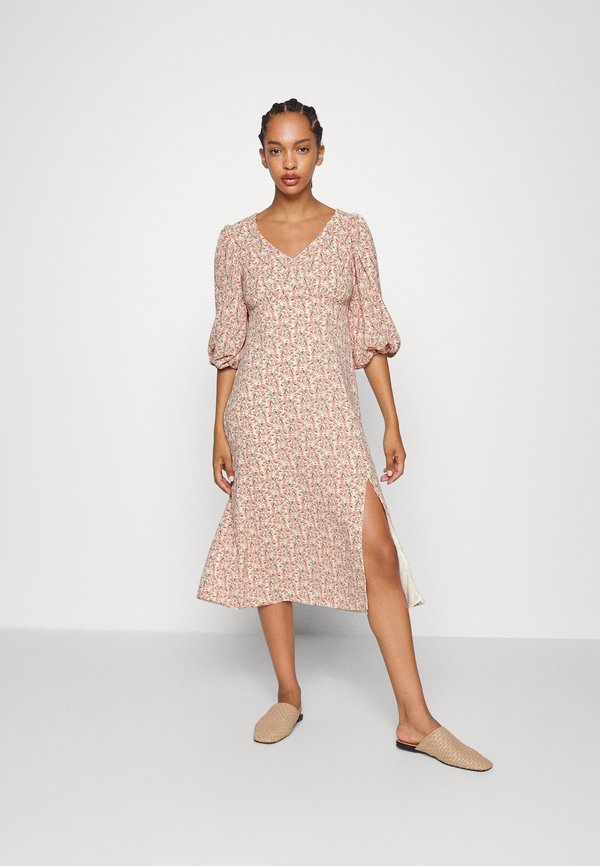 IN THE STYLE FLORAL PRINT PUFF SLEEVE MIDI WEDDING GUEST