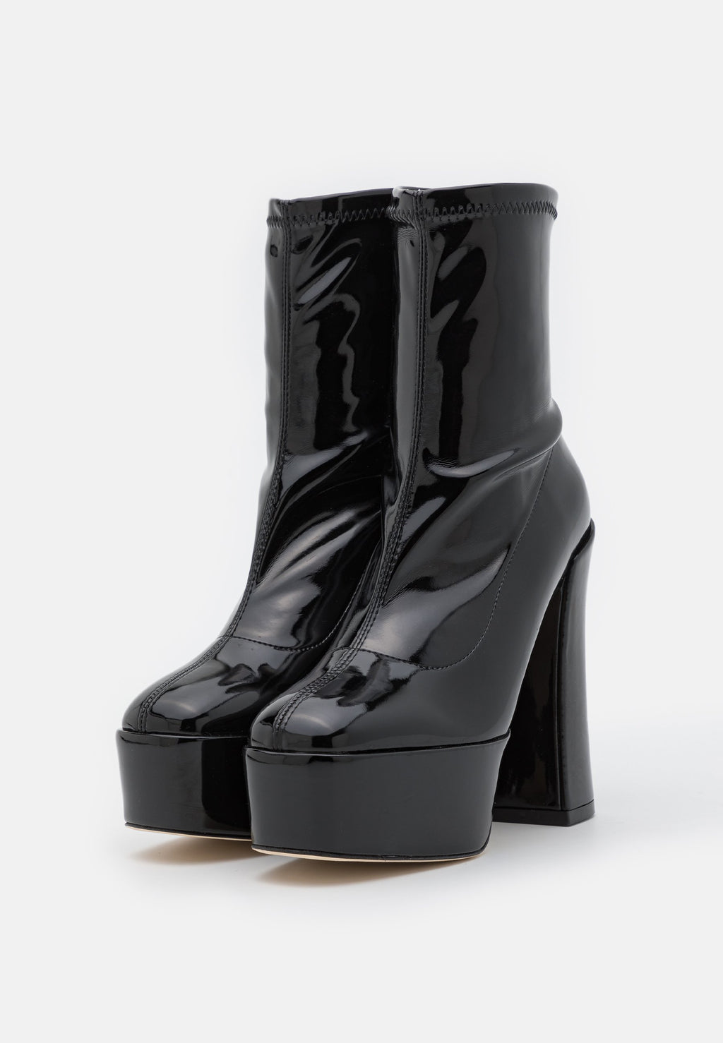 Stuart Weitzman SKYHIGH PLATFORM BOOTIE