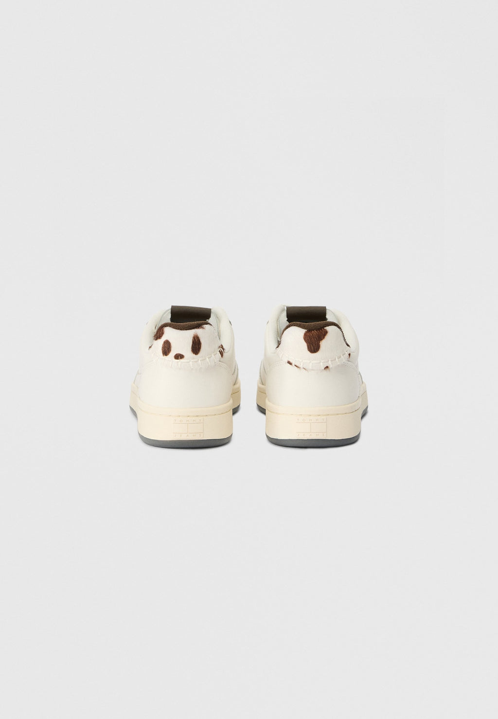 Tommy Jeans ARCHIVE COURT COW PRINT LEATHER TRAINERS
