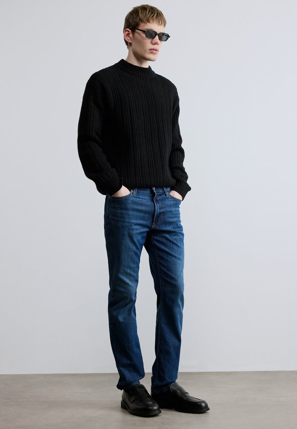 Calvin Klein Jeans SLIM