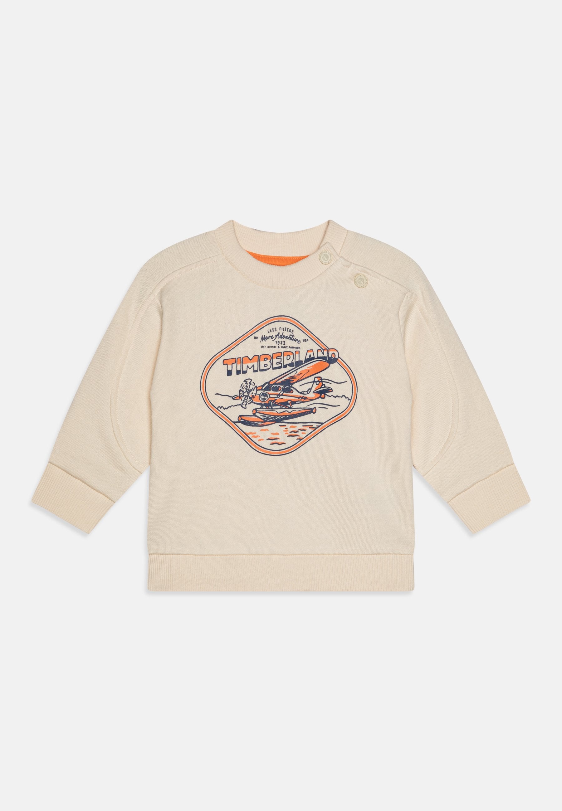Cremefarbener Sweatshirt mit rundem Halsausschnitt, versehen mit einem Grafikdruck eines Flugzeugs und "TIMBERLAND". Mit Knopfakzenten an der Schulter.