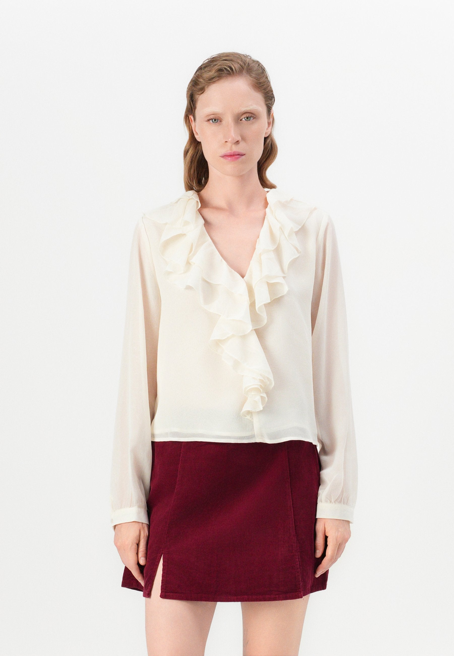 ONLNEW EDITH LIFE V NECK Media 3
