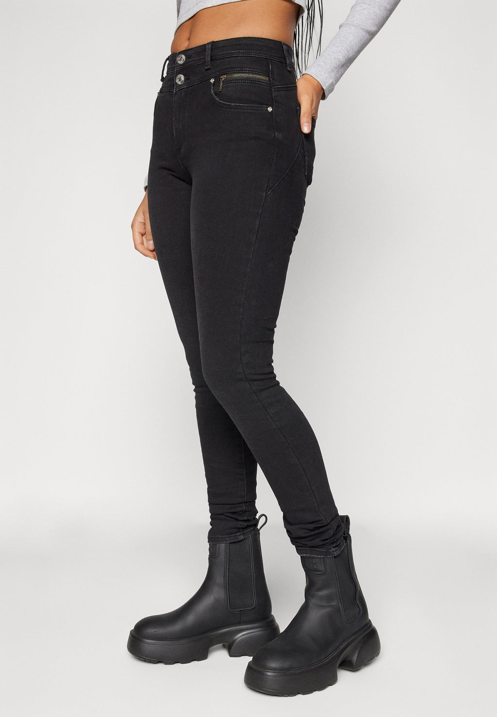 ONLDAISY YOKE ZIP Media 5