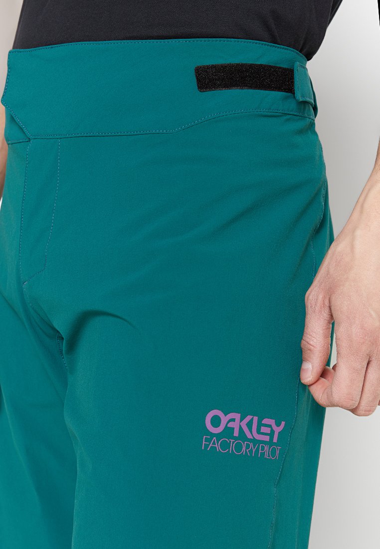 Oakley FACTORY PILOT LITE PERFORMANCE FIT