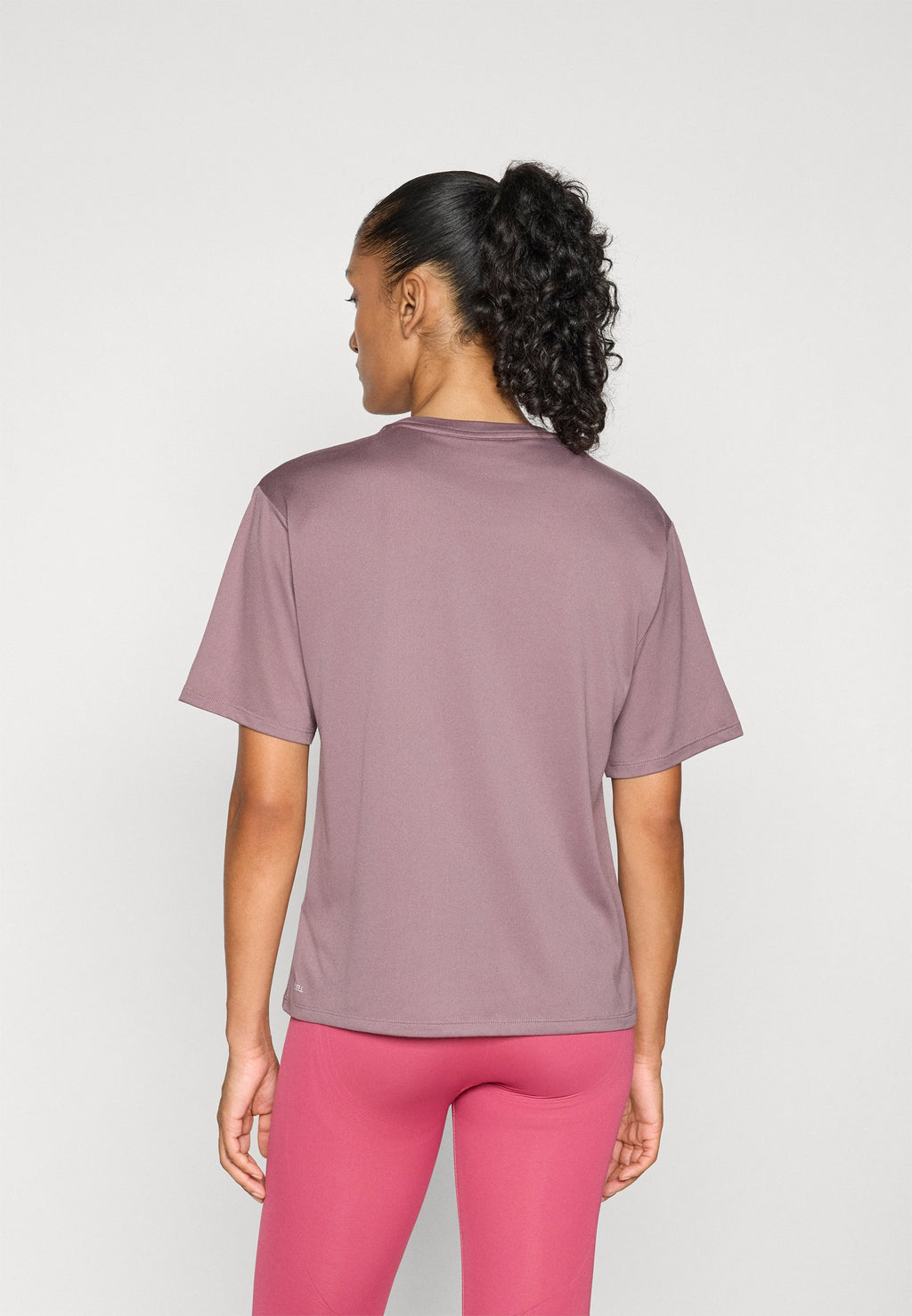 Puma TAD ESSENTIAL RELAXED TEE