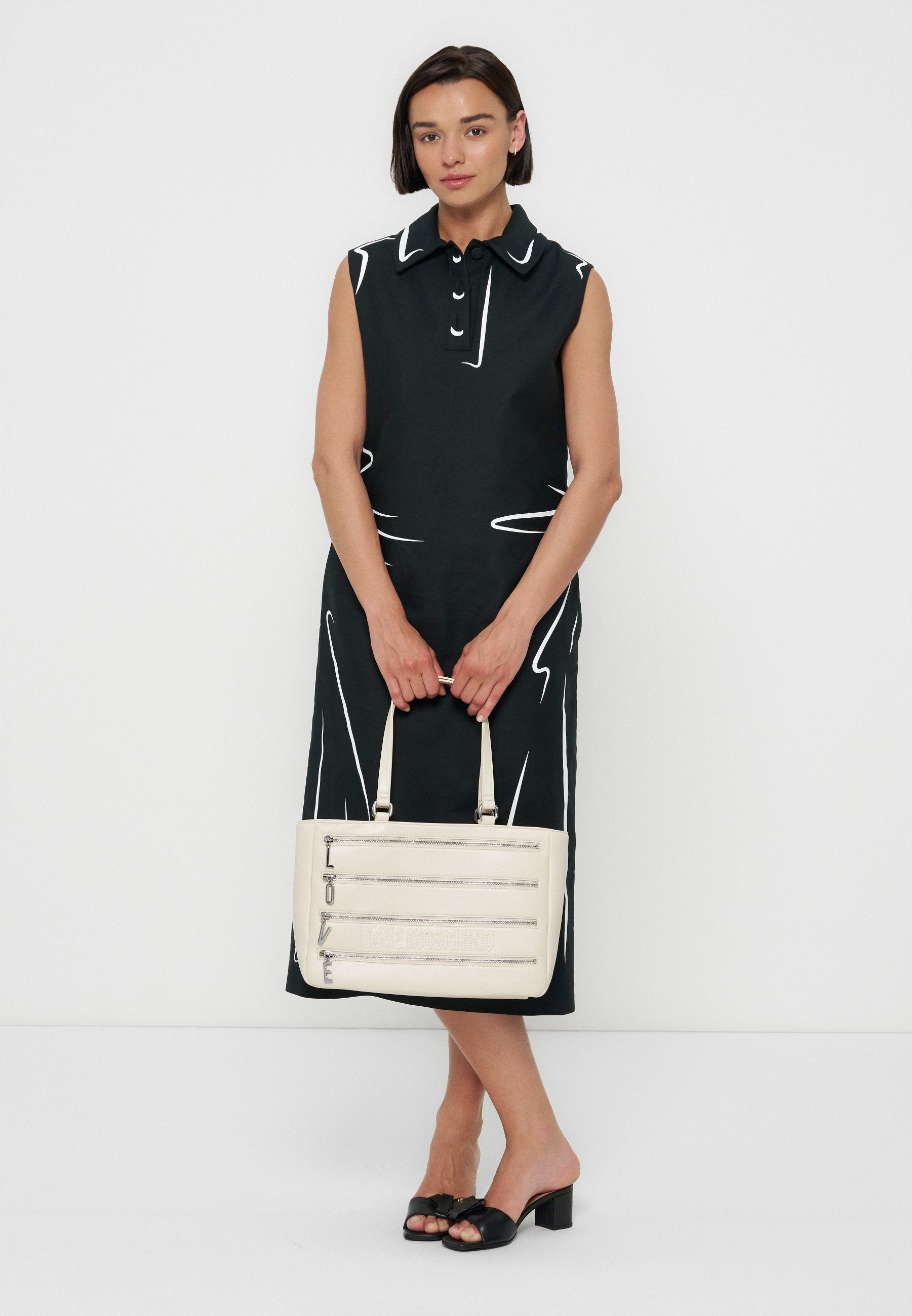 Love Moschino