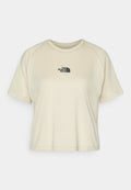 Cremfarbendes T-Shirt mit kurzem Arm, rundem Halsausschnitt und Raglanärmeln. Mit einem schwarzen gestickten Logo auf der oberen Brust.