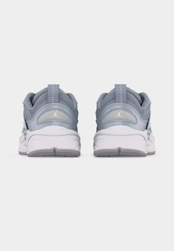 Jordan JORDAN TRUNNER O/S