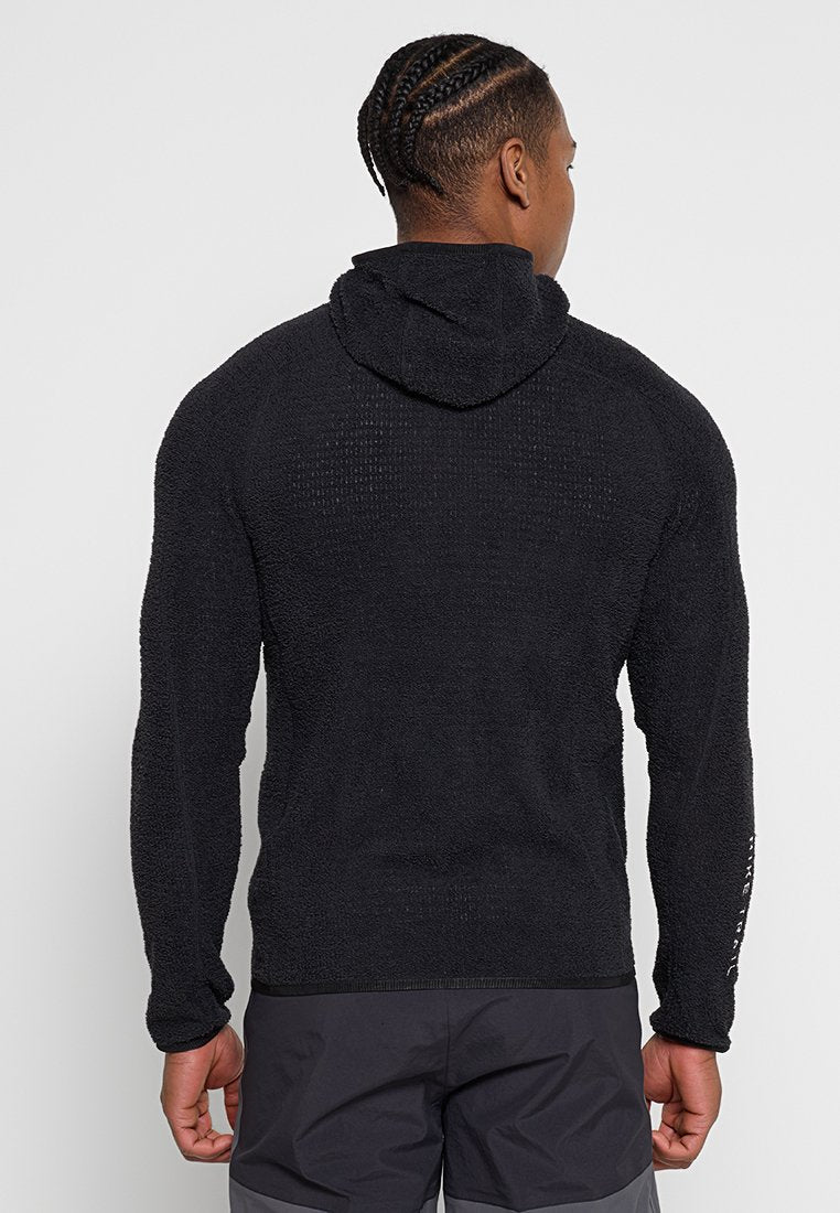 Nike Performance